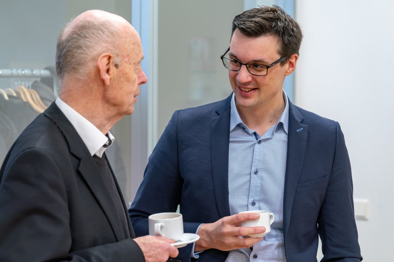 Dr. Matthias Zuchowski im Gespräch mit Prof. Dr. Detlev Ganten