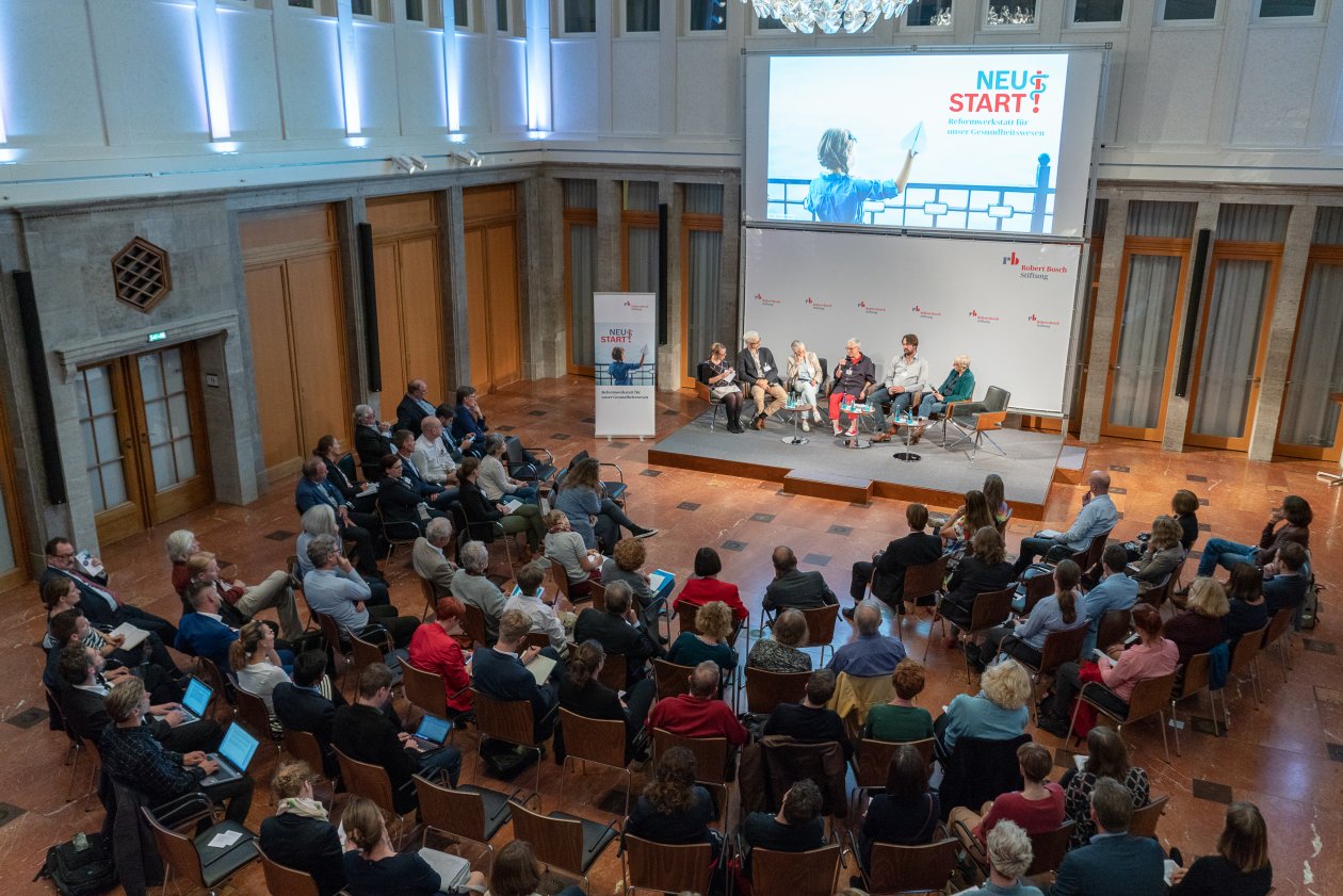 3. Podium in der Berliner Repräsentanz